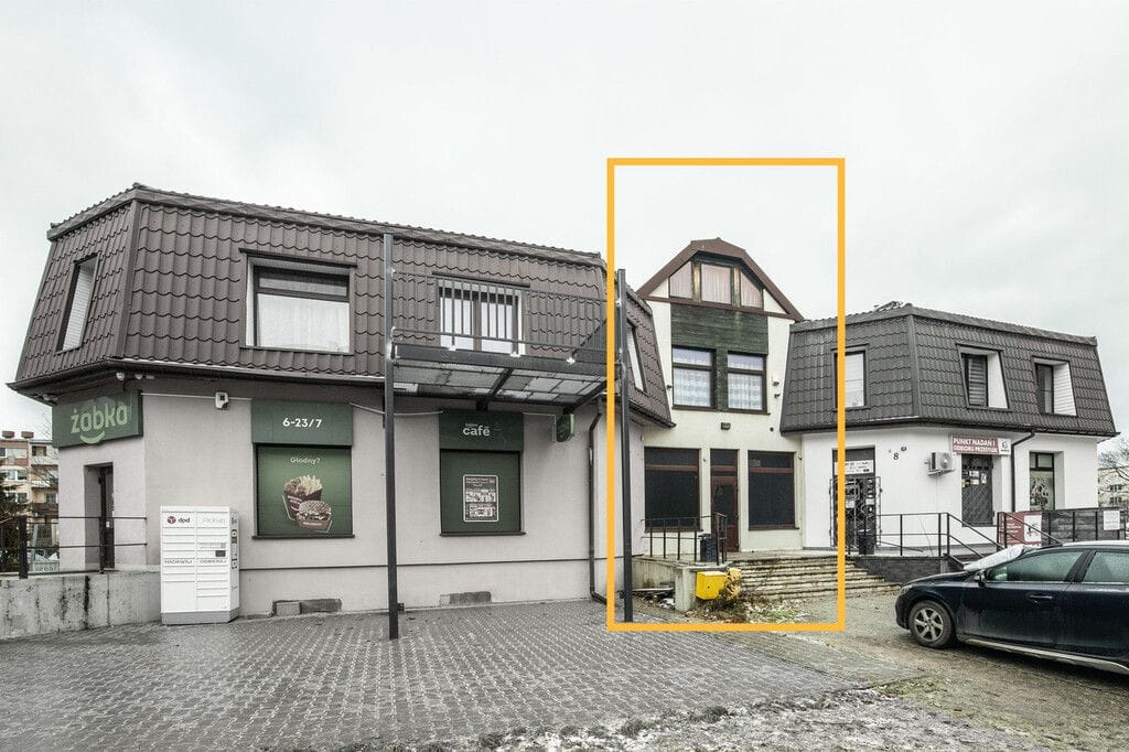 Lokal użytkowy  pokojowe na Sprzedaż