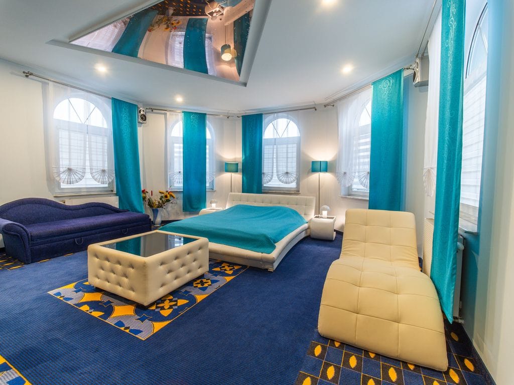 Lokal użytkowy  pokojowe na Sprzedaż