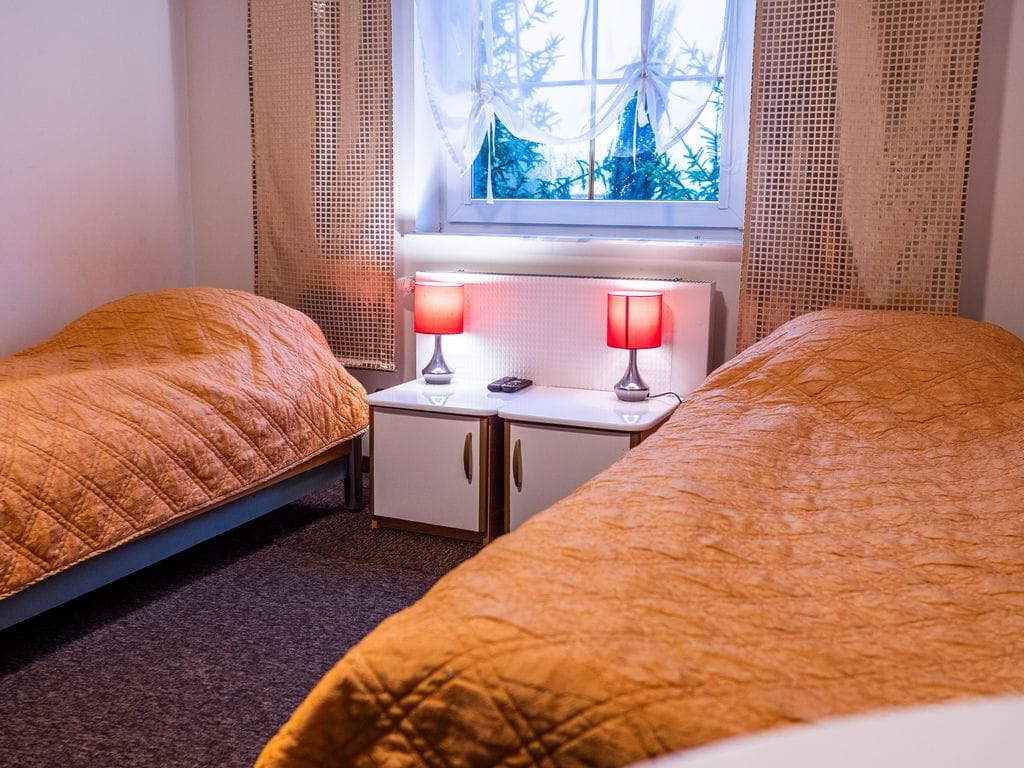 Lokal użytkowy  pokojowe na Sprzedaż