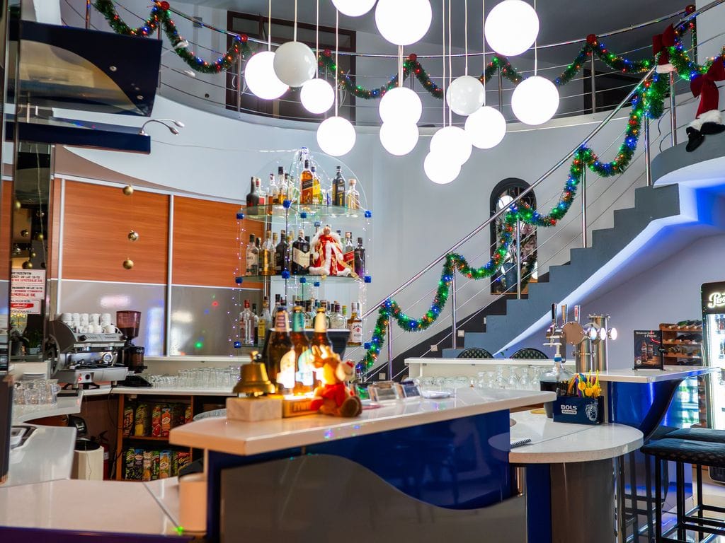 Lokal użytkowy  pokojowe na Sprzedaż