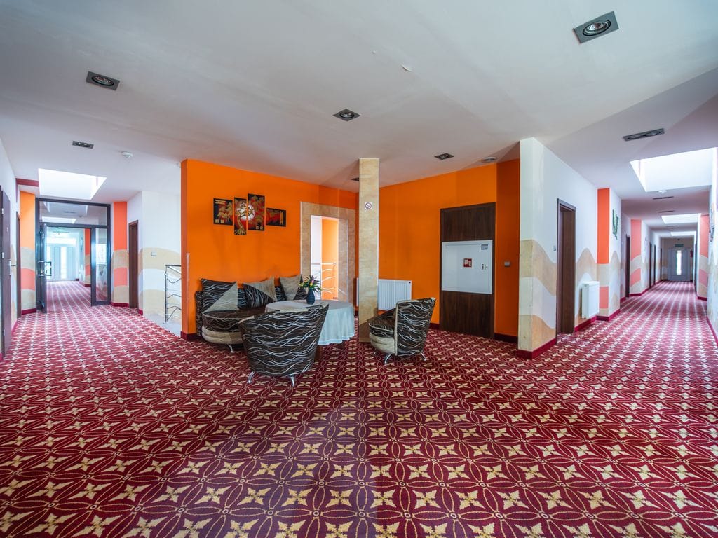 Lokal użytkowy  pokojowe na Sprzedaż