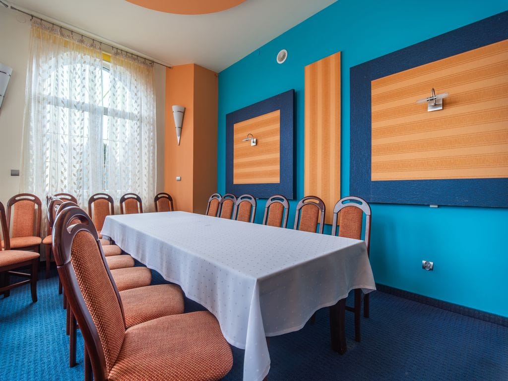 Lokal użytkowy  pokojowe na Sprzedaż