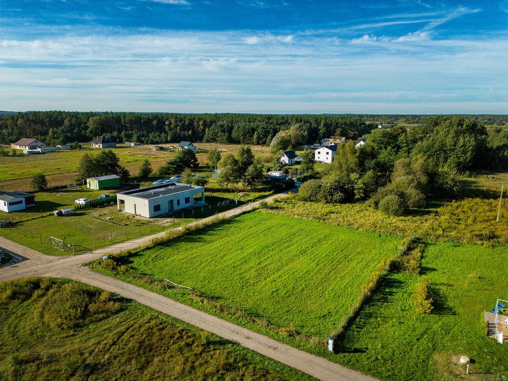 Działka  pokojowe na Sprzedaż