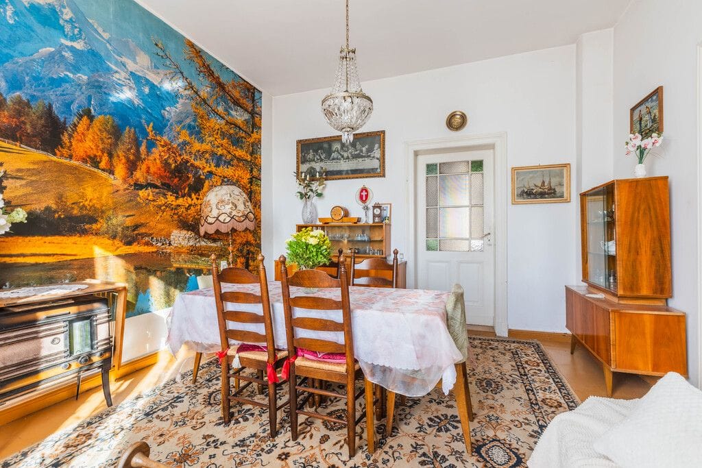 Mieszkanie 4 pokojowe na Sprzedaż