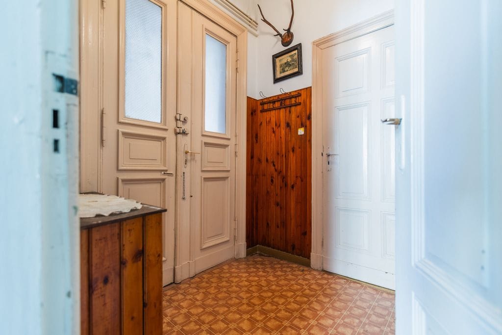 Mieszkanie 4 pokojowe na Sprzedaż