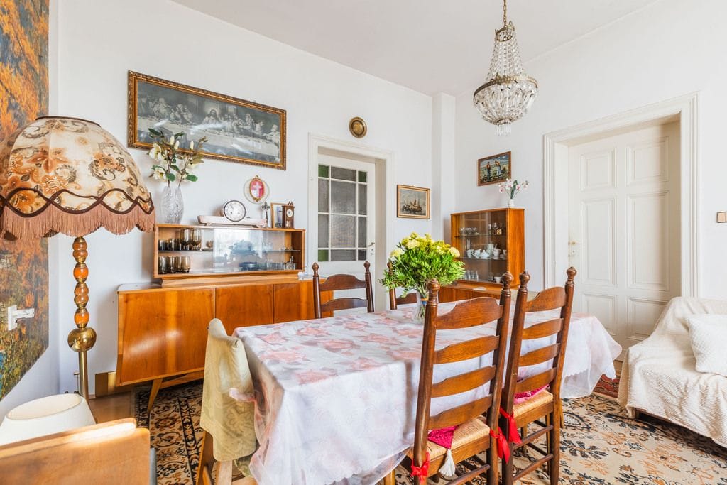 Mieszkanie 4 pokojowe na Sprzedaż