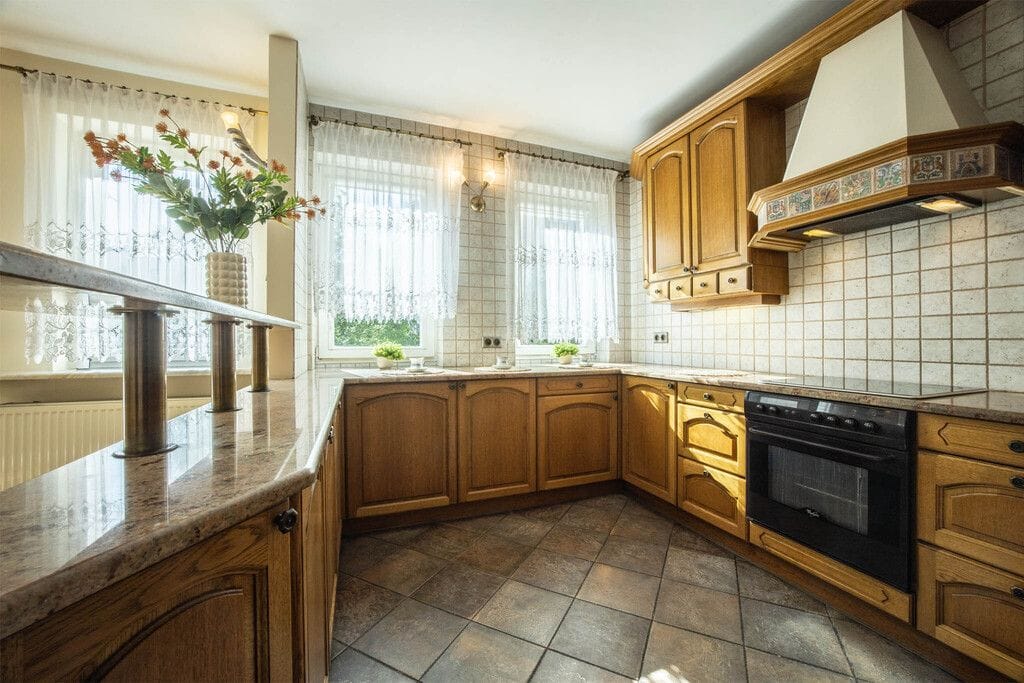 Mieszkanie 5 pokojowe na Sprzedaż