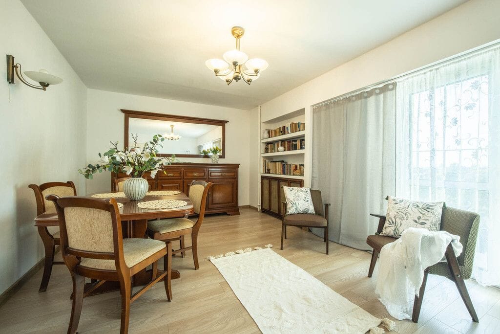 Mieszkanie 3 pokojowe na Sprzedaż