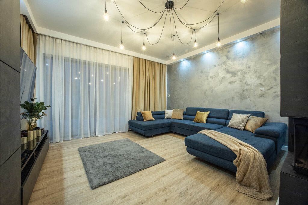 Dom 5 pokojowe na Sprzedaż