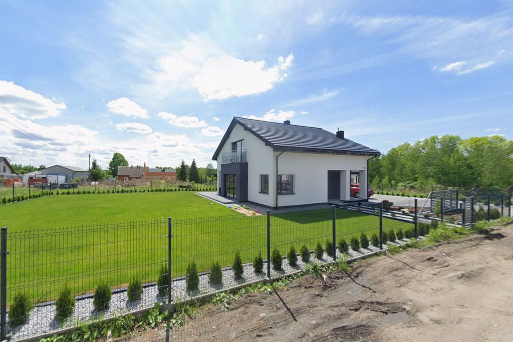 Dom 5 pokojowe na Sprzedaż