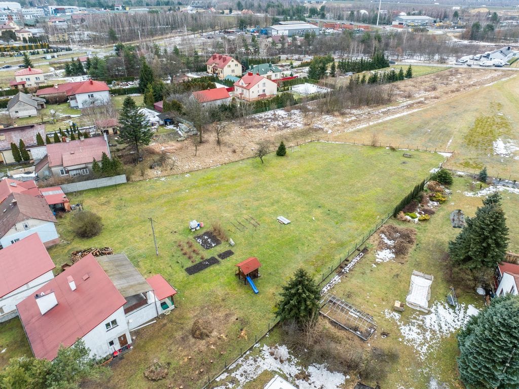 Działka  pokojowe na Sprzedaż