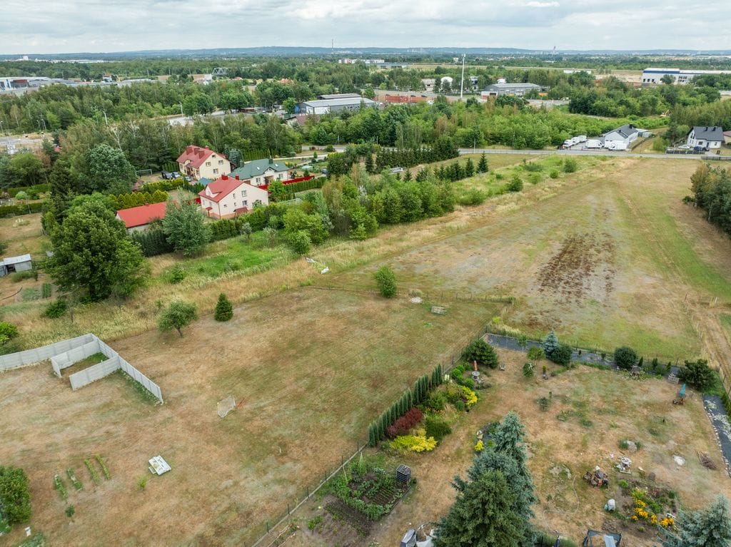 Działka  pokojowe na Sprzedaż