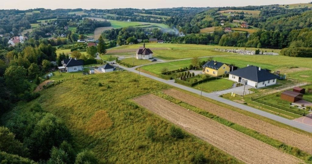 Działka  pokojowe na Sprzedaż