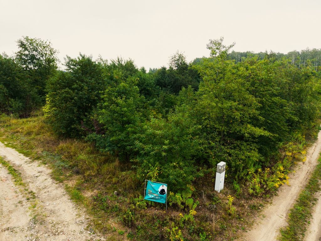 Działka  pokojowe na Sprzedaż