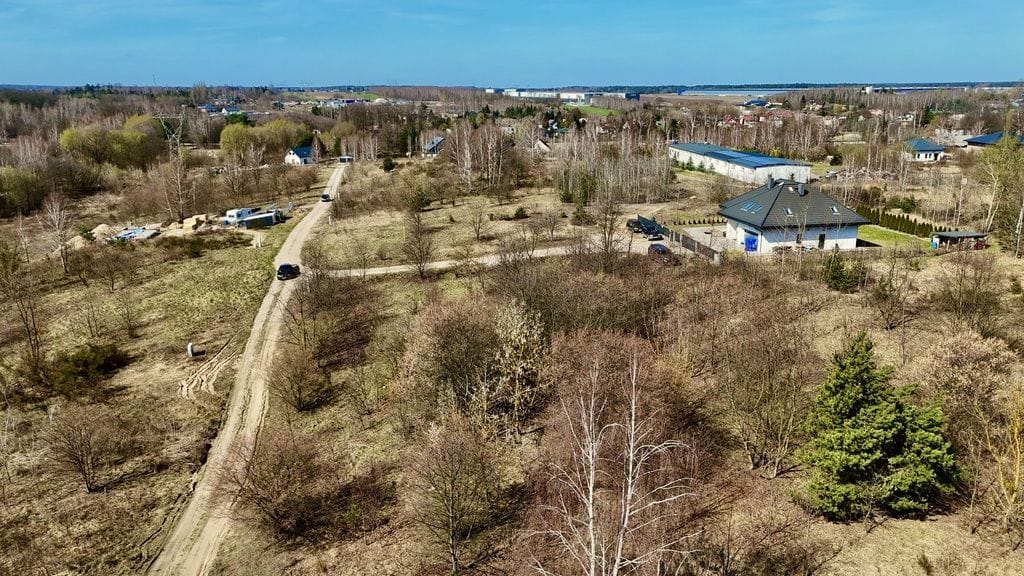 Działka  pokojowe na Sprzedaż