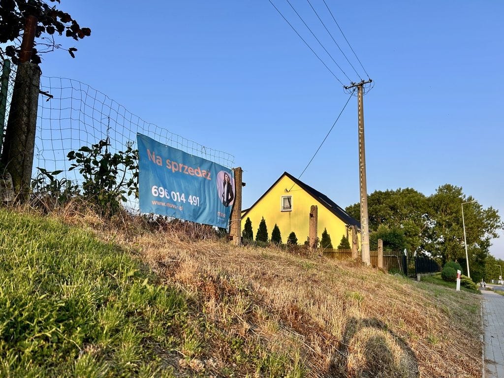 Działka  pokojowe na Sprzedaż