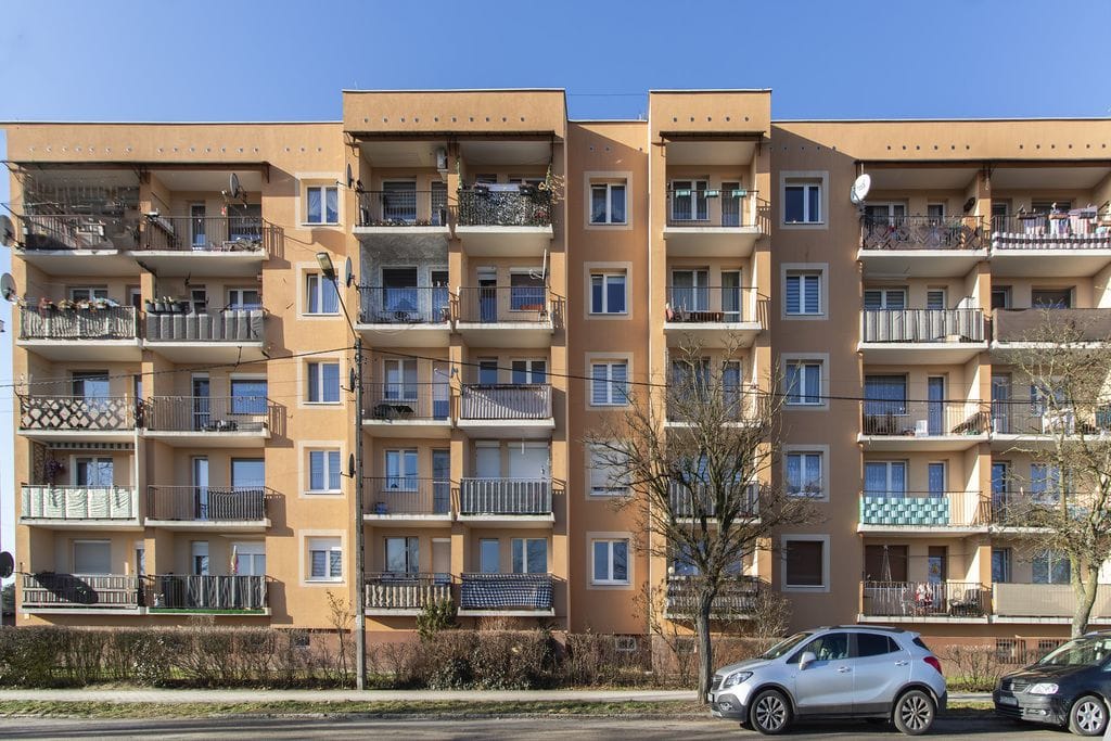 Mieszkanie 3 pokojowe na Sprzedaż