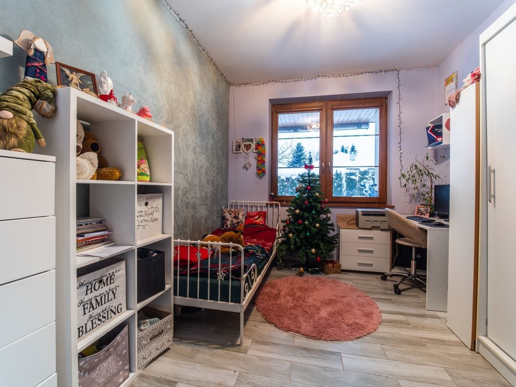 Dom 7 pokojowe na Sprzedaż