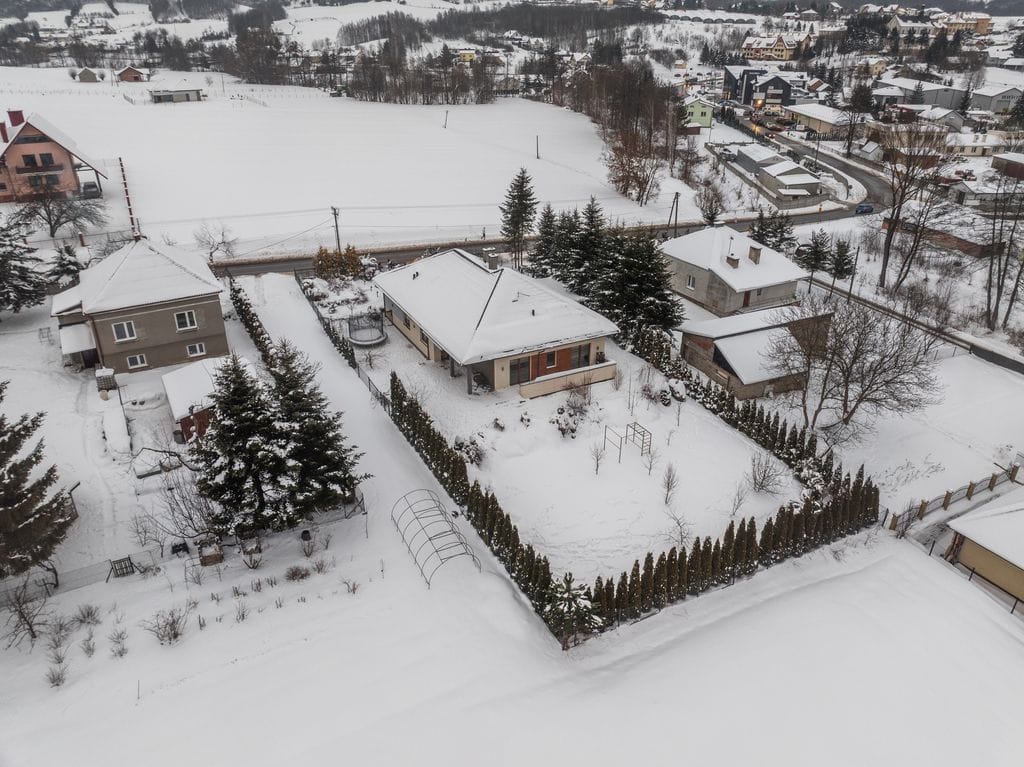 Dom 7 pokojowe na Sprzedaż