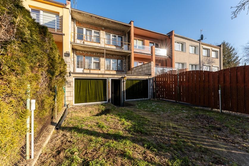 Dom 6 pokojowe na Sprzedaż