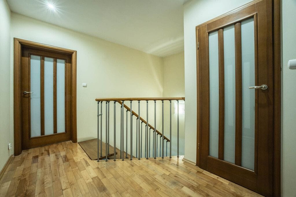 Dom 5 pokojowe na Sprzedaż