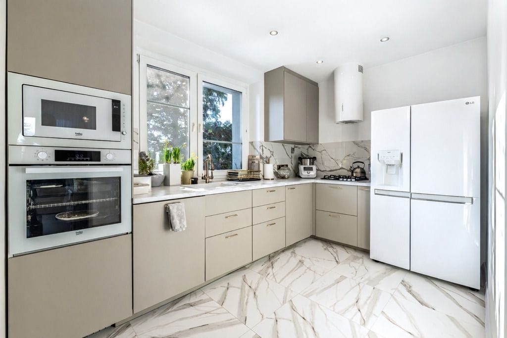 Dom 4 pokojowe na Sprzedaż