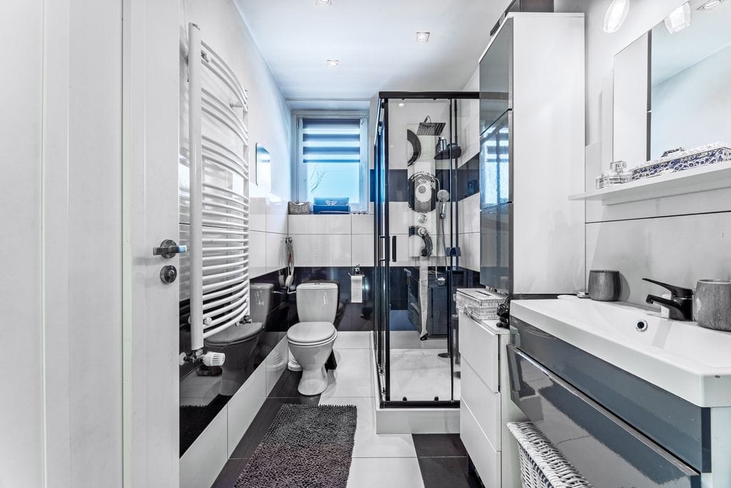 Dom 4 pokojowe na Sprzedaż