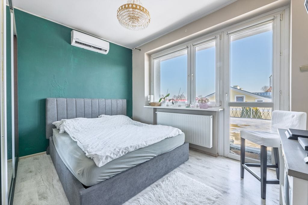 Dom 4 pokojowe na Sprzedaż