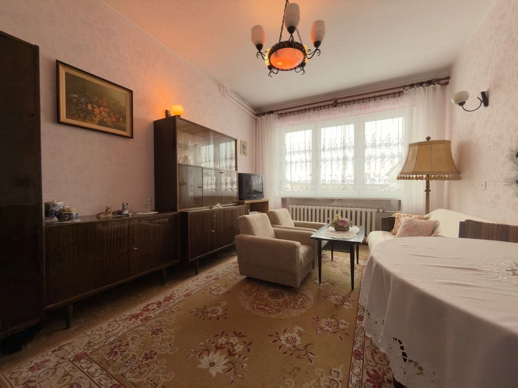 Dom 5 pokojowe na Sprzedaż