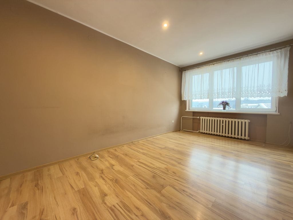 Dom 5 pokojowe na Sprzedaż