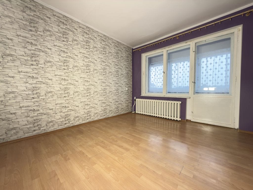 Dom 5 pokojowe na Sprzedaż