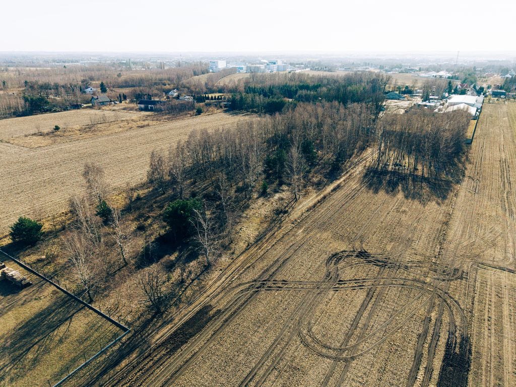 Działka  pokojowe na Sprzedaż