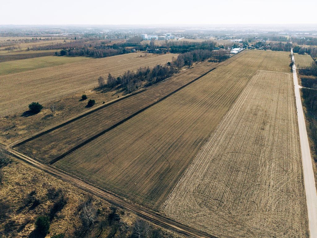 Działka  pokojowe na Sprzedaż