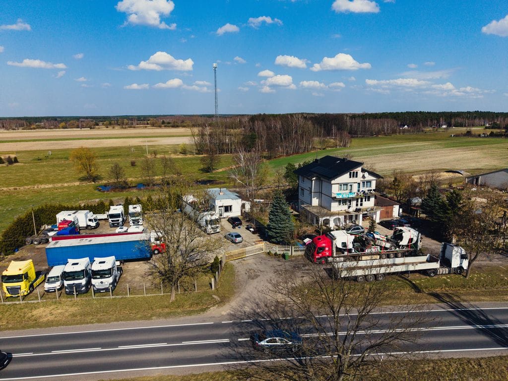 Działka  pokojowe na Sprzedaż