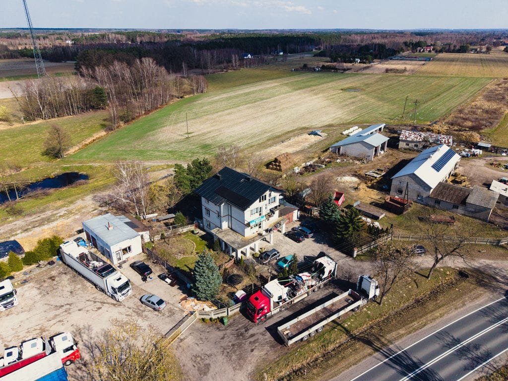 Działka  pokojowe na Sprzedaż