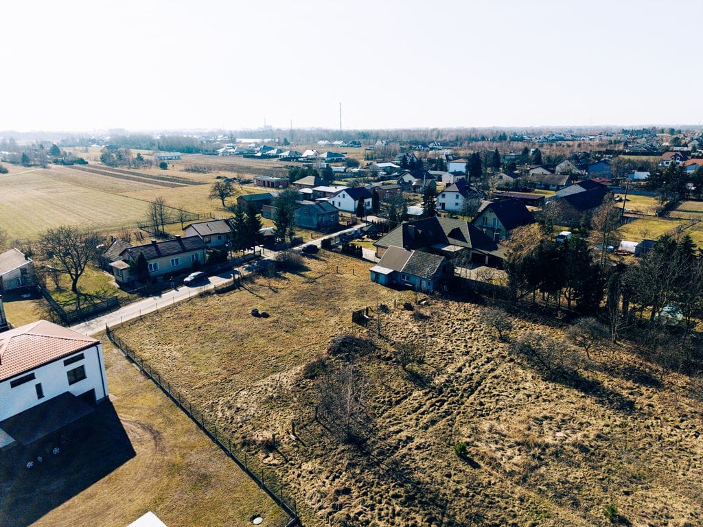 Działka  pokojowe na Sprzedaż