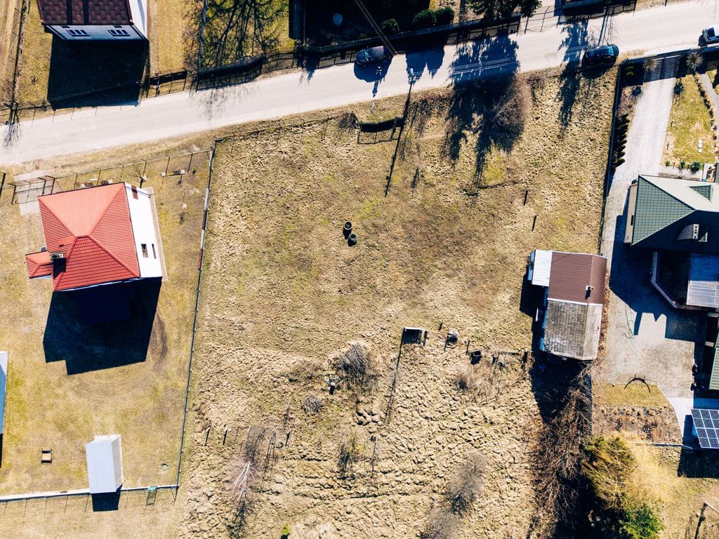 Działka  pokojowe na Sprzedaż