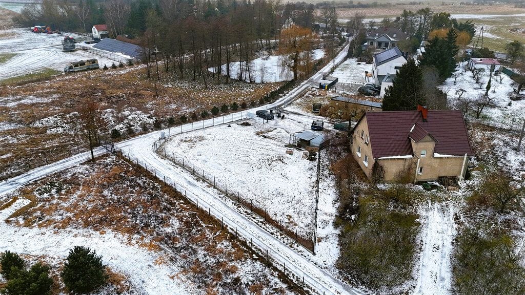 Działka  pokojowe na Sprzedaż