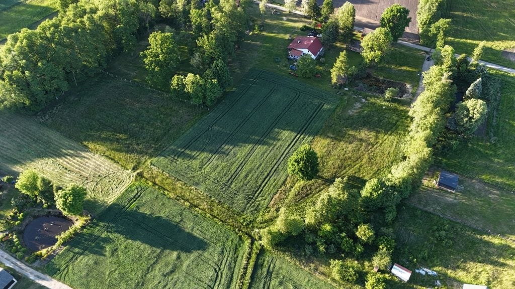Działka  pokojowe na Sprzedaż