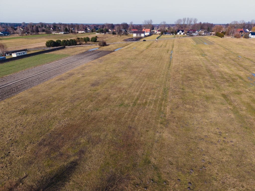 Działka  pokojowe na Sprzedaż