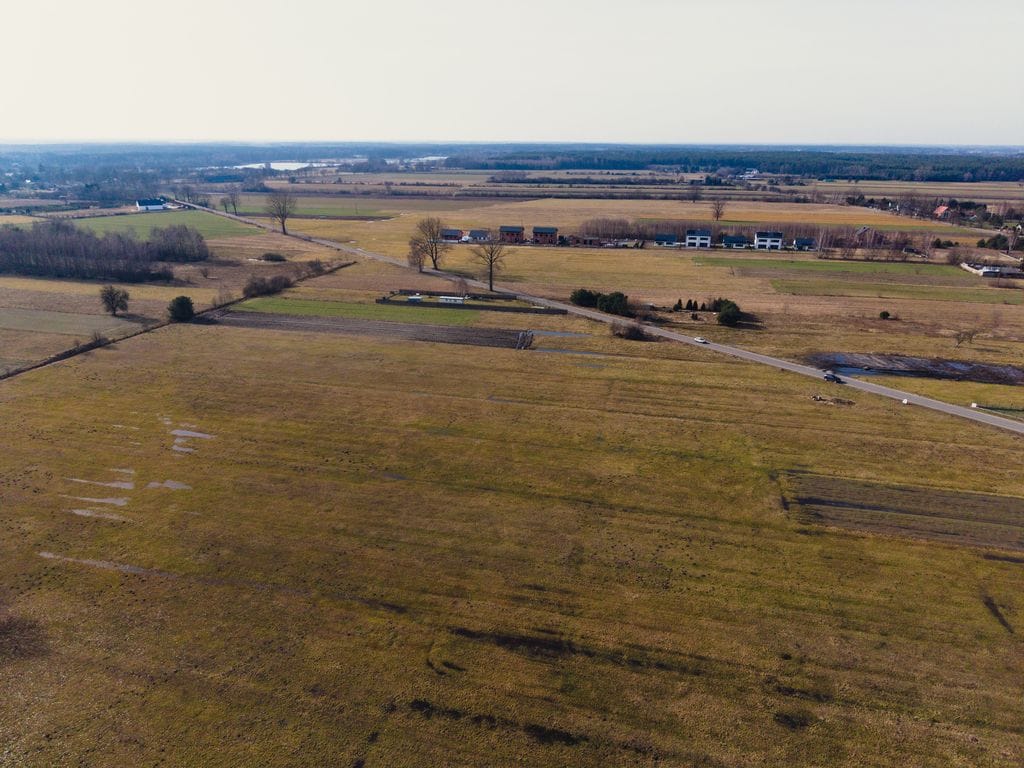 Działka  pokojowe na Sprzedaż