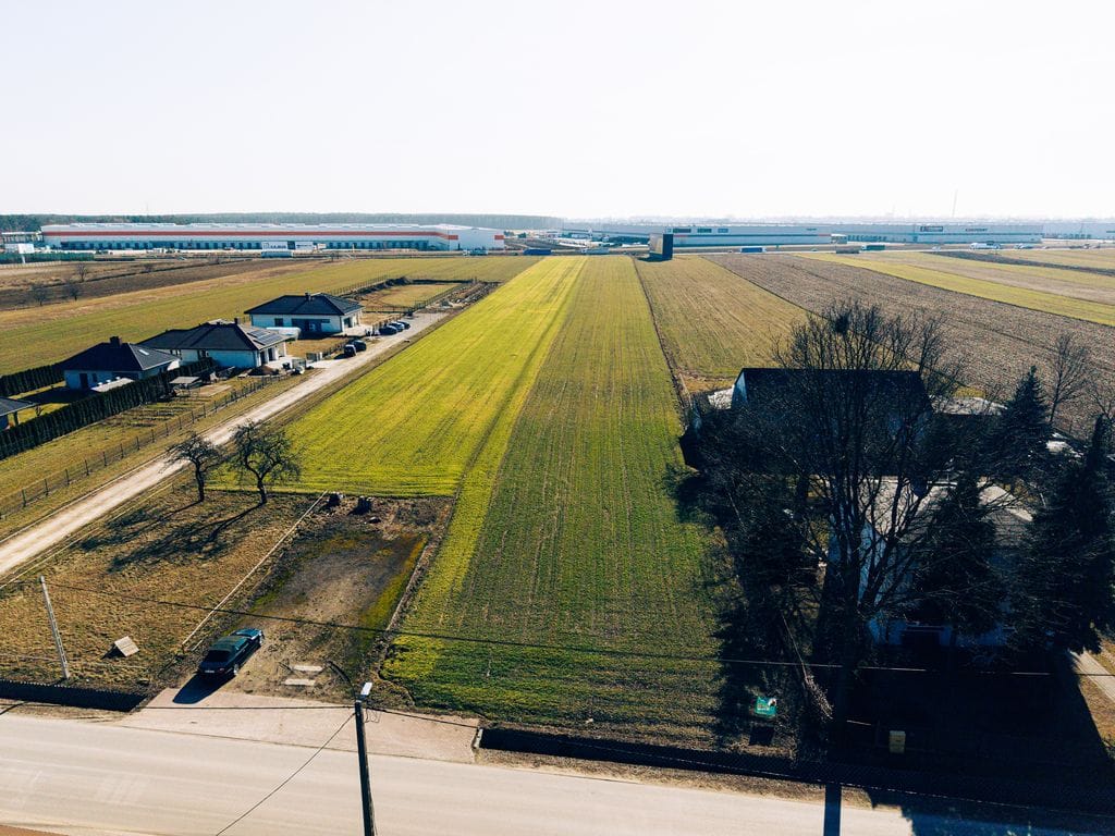 Działka  pokojowe na Sprzedaż