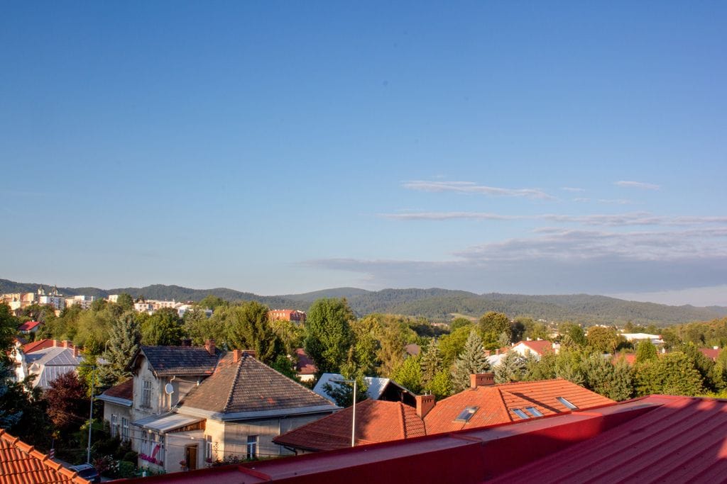 Dom 6 pokojowe na Sprzedaż