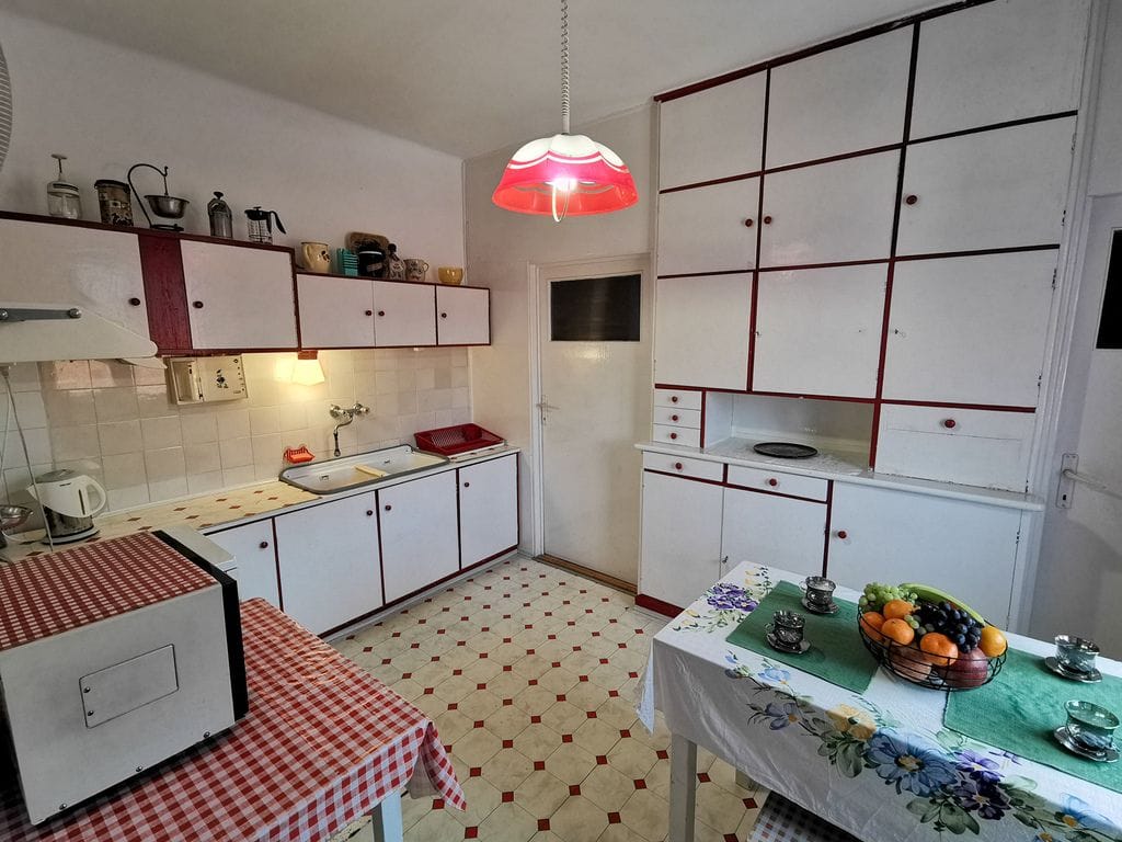 Dom 6 pokojowe na Sprzedaż