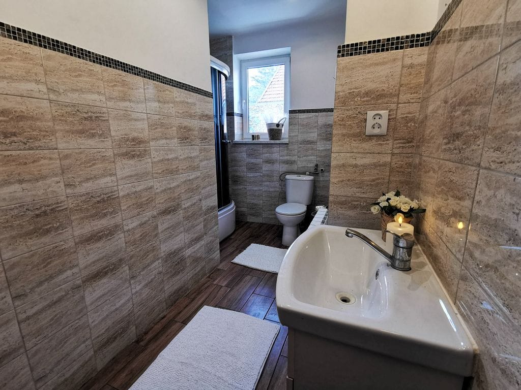 Dom 6 pokojowe na Sprzedaż