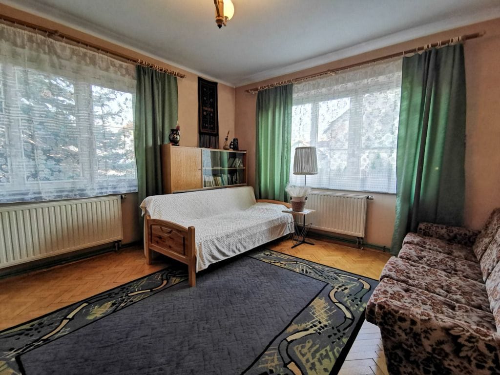 Dom 6 pokojowe na Sprzedaż