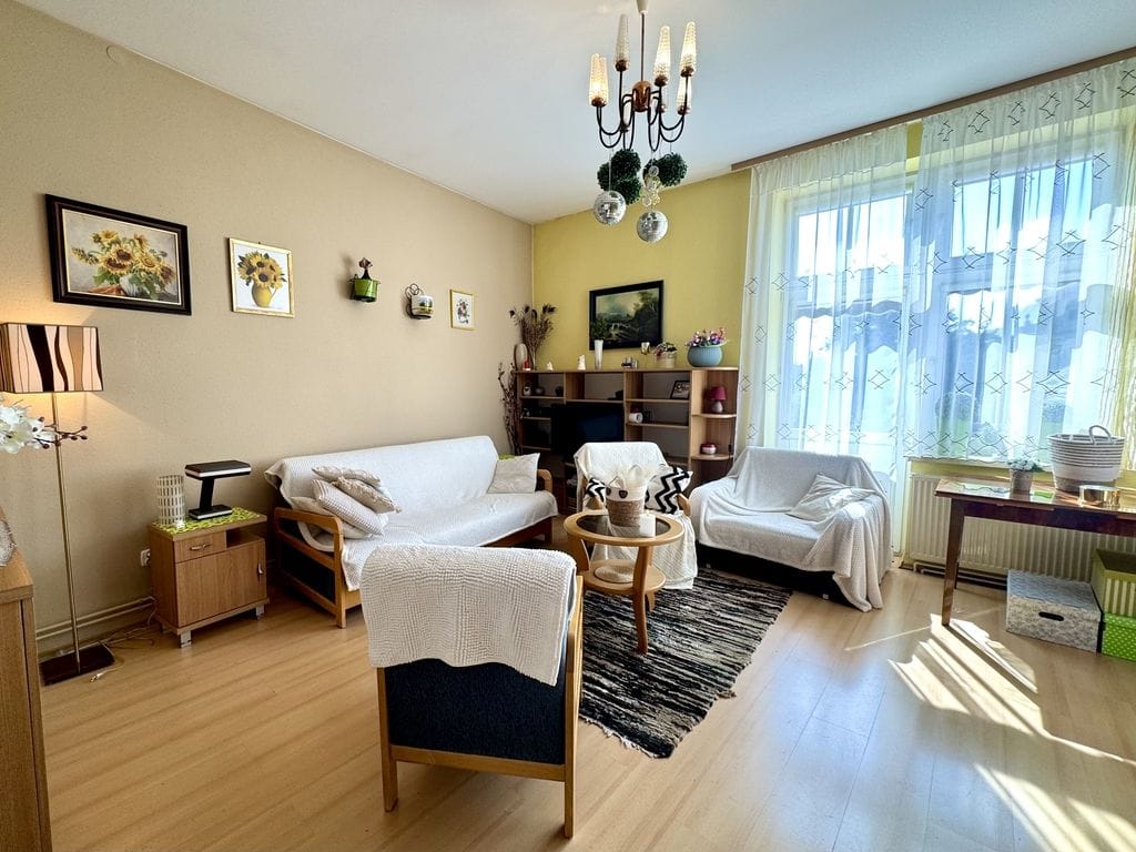 Dom 5 pokojowe na Sprzedaż