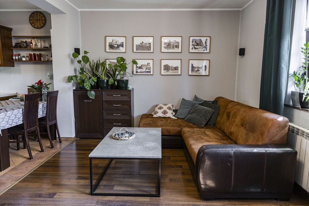 Dom 5 pokojowe na Sprzedaż