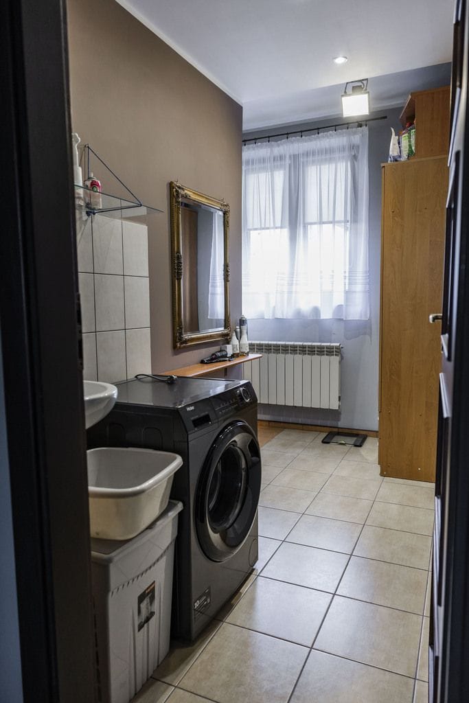 Dom 5 pokojowe na Sprzedaż