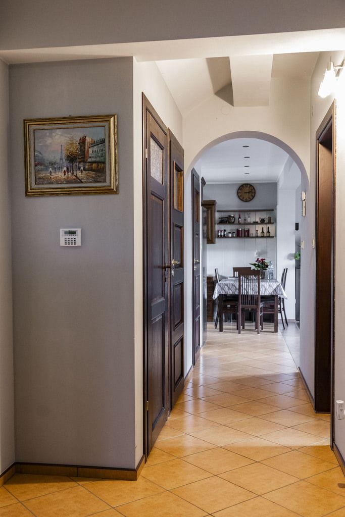 Dom 5 pokojowe na Sprzedaż